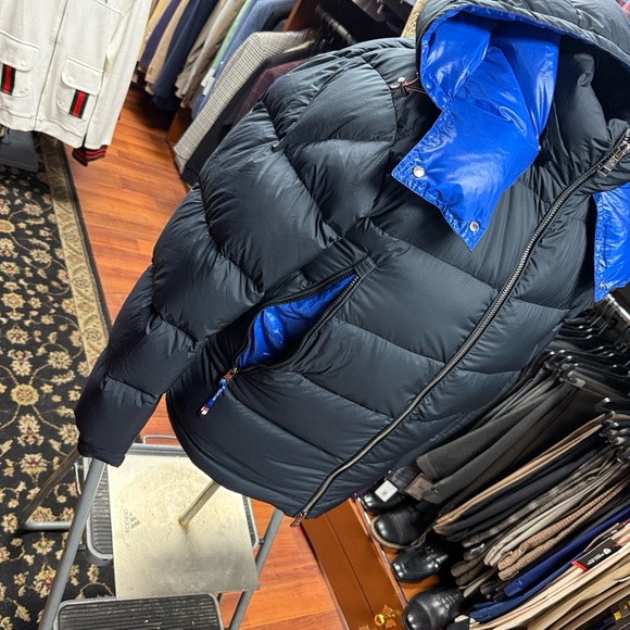 Moncler Black and Navy Jacket - Picture 14 of 16